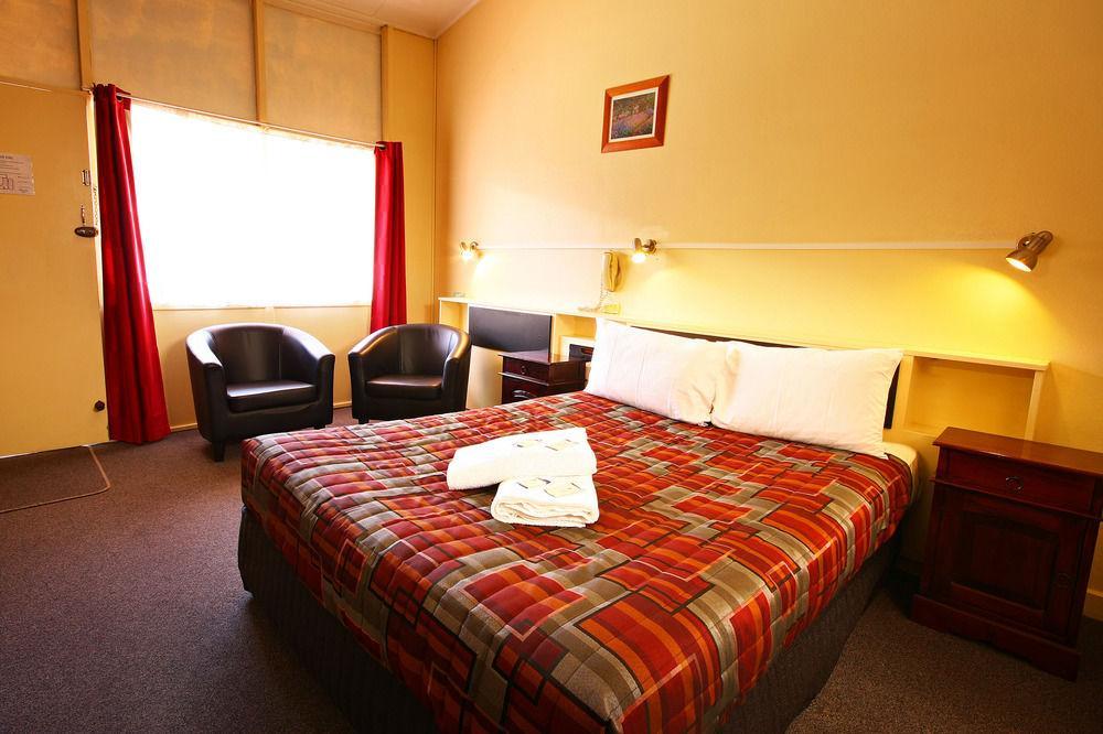 Downs Motel Toowoomba Exterior photo