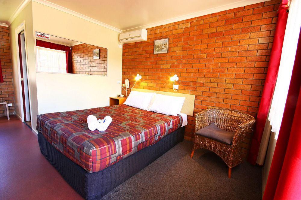 Downs Motel Toowoomba Exterior photo