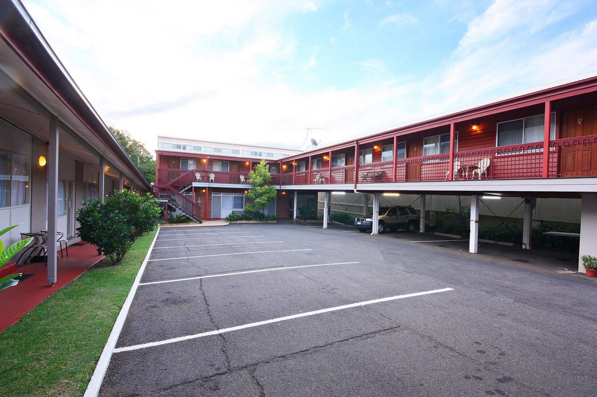 Downs Motel Toowoomba Exterior photo