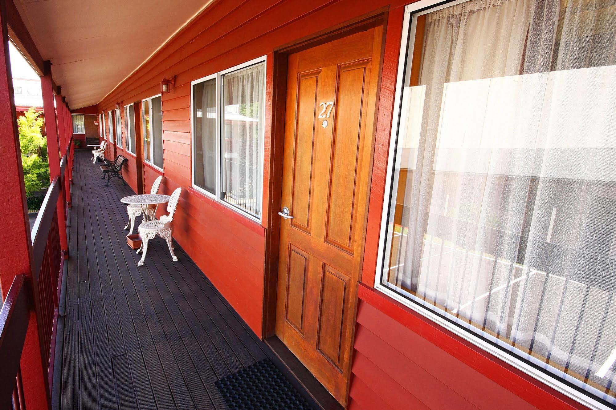 Downs Motel Toowoomba Exterior photo
