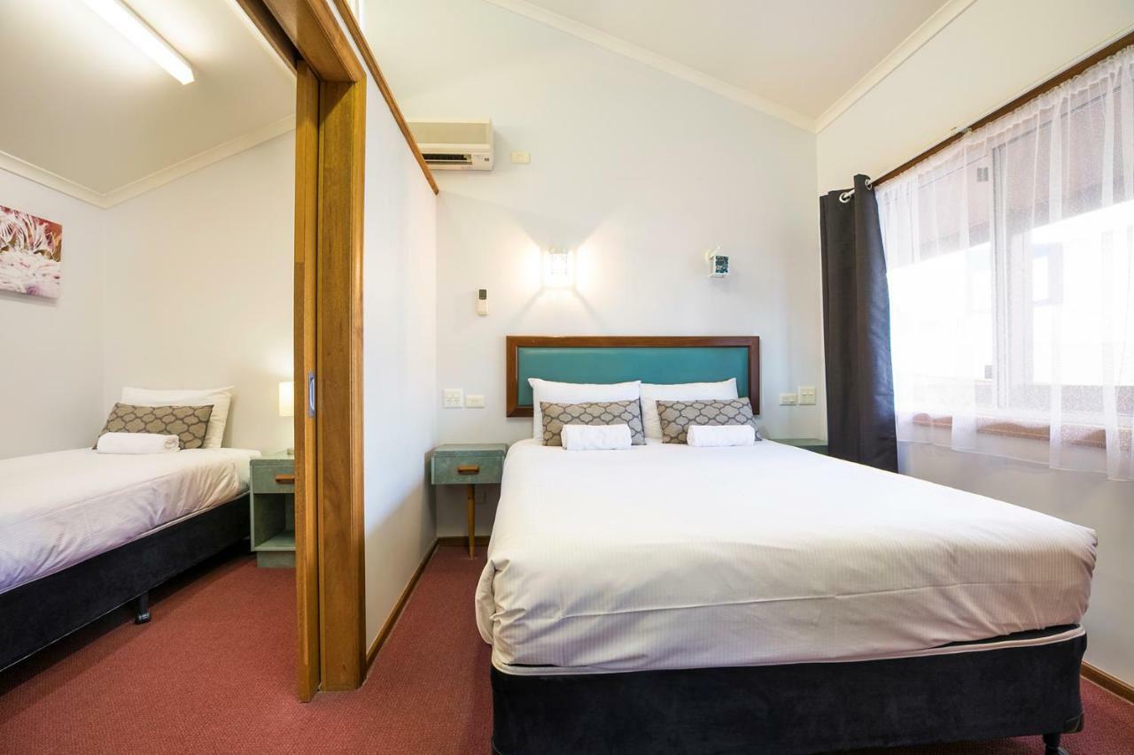 Downs Motel Toowoomba Exterior photo